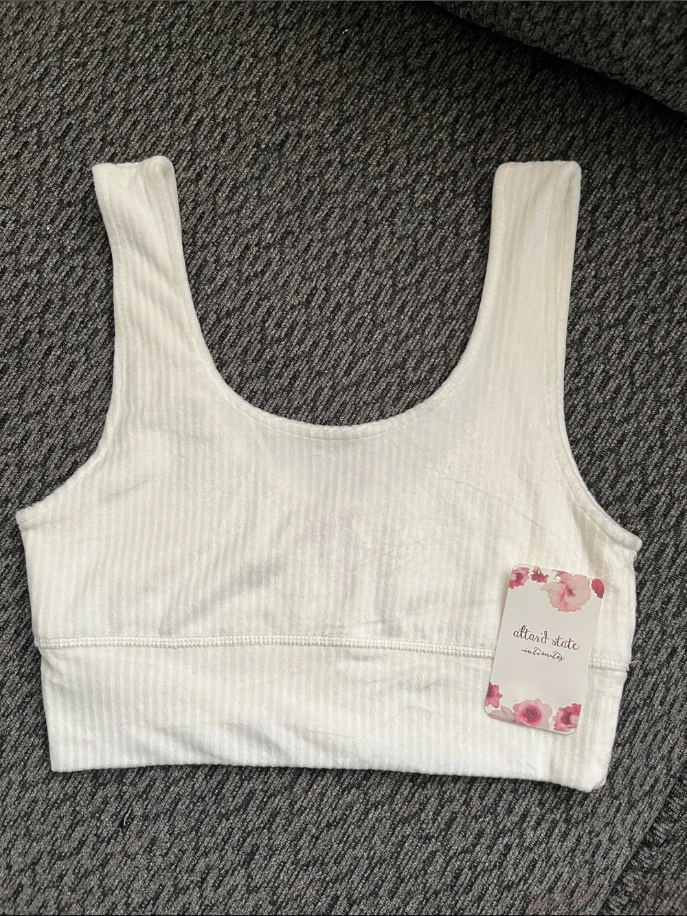 Altar'd State White Ribbed Scoop-Neck Cropped Tank